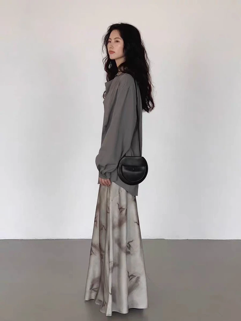 慢慢[151-200]2025春夏新款高级显瘦气质百搭连衣裙6.24