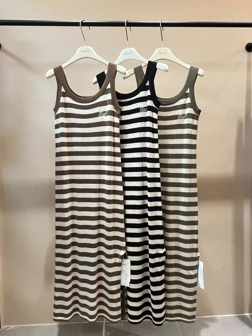 鑫燃KIKI 小众高级感条纹撞色吊带连衣裙 8012 OLS