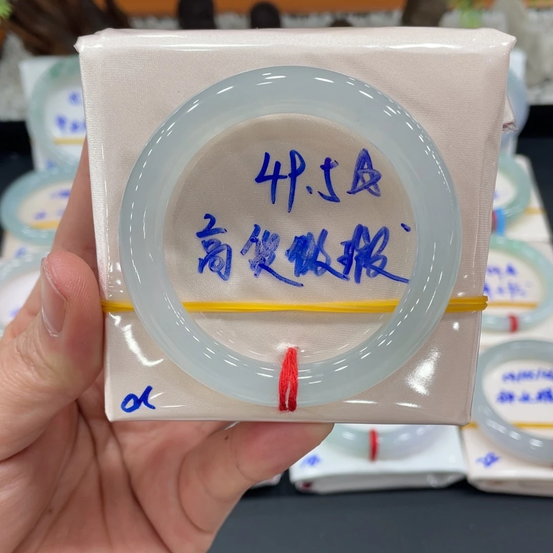 未镶嵌手镯翡翠翡翠