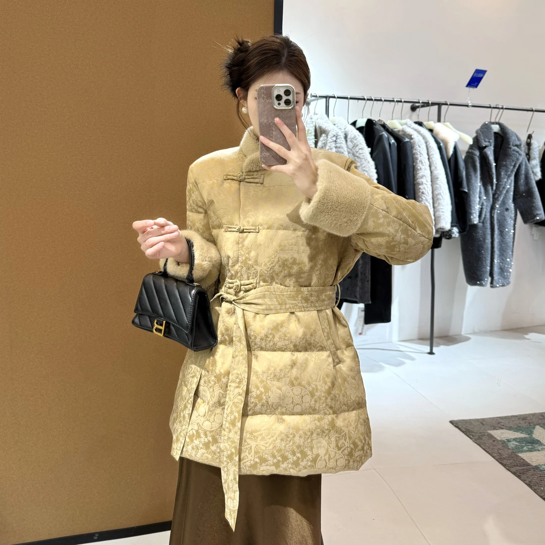 宽松型洋气冬季新款新中式盘扣棉服女长袖收腰系带外套