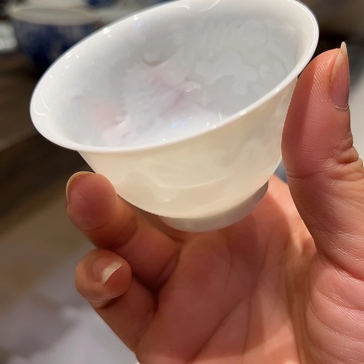 超薄胎内模印鱼藻纹