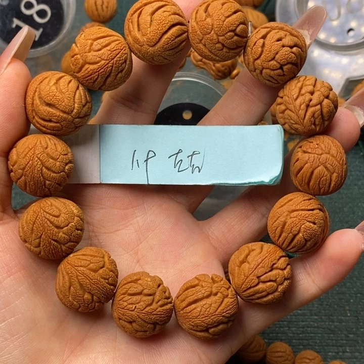 吊坠桃核秦岭龙纹桃核1
