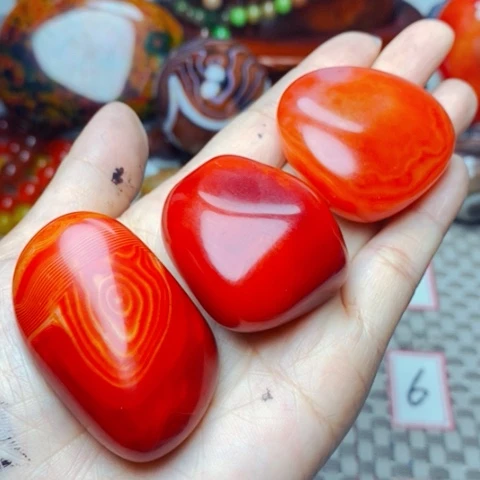 未镶嵌玛瑙/玉髓珠宝奇石多****辩