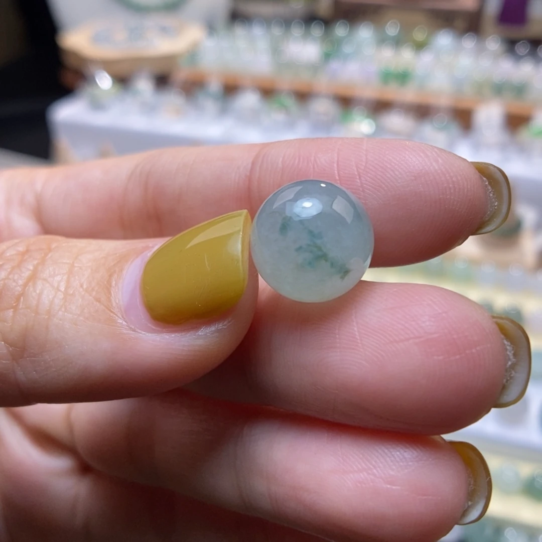 翡翠未镶嵌颈饰12.3飘花