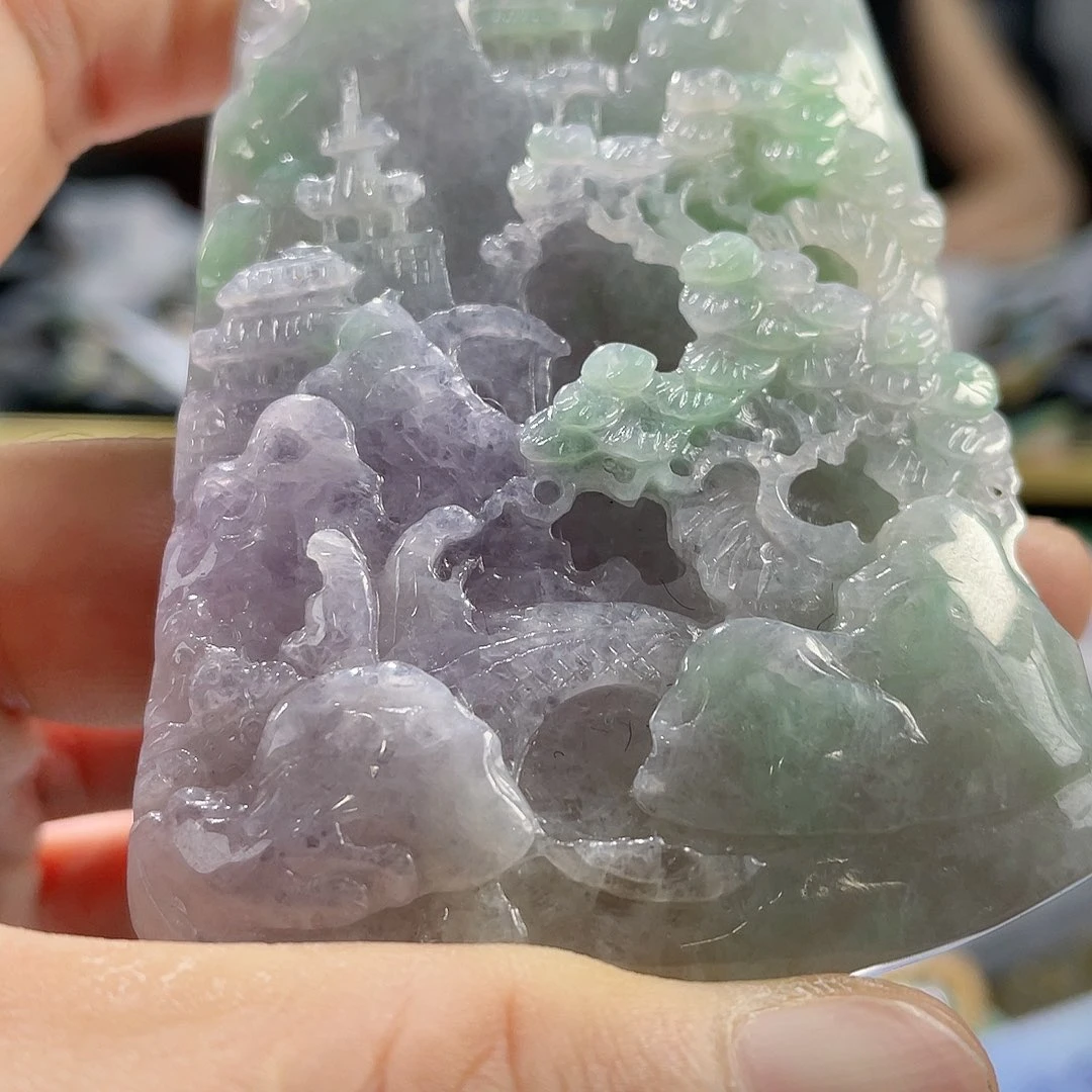 颈饰未镶嵌翡翠一个