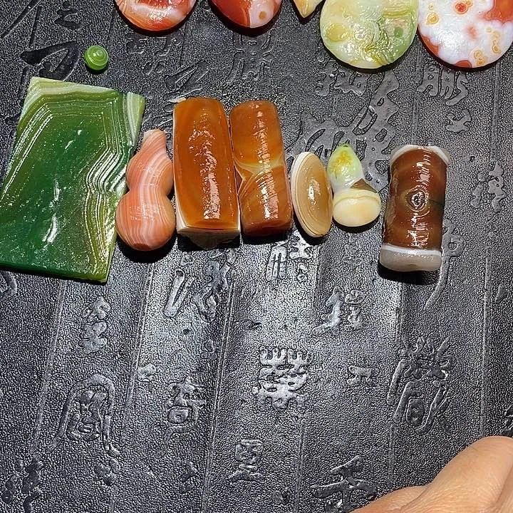 玛瑙/玉髓颈饰未镶嵌哎***呀