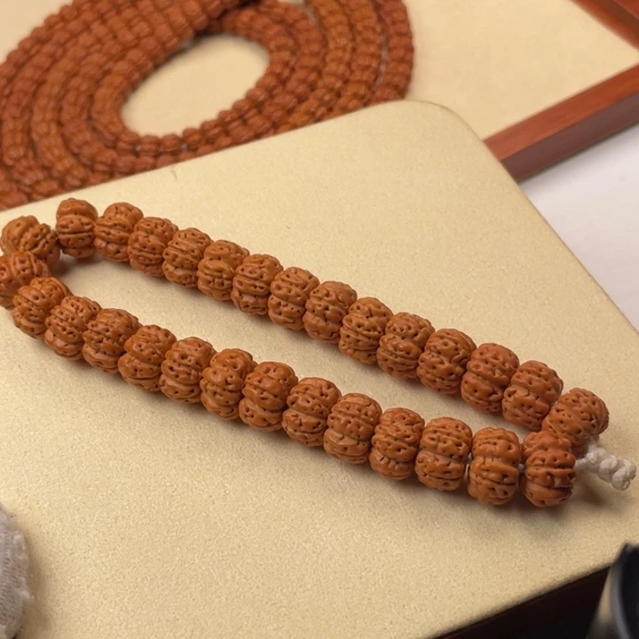 ****》金刚菩提吊坠泰森1.4