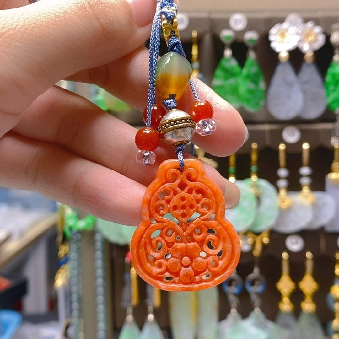 未镶嵌翡翠耳饰翡翠