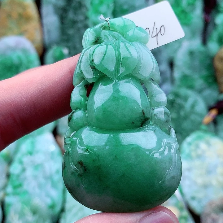 翡翠吊坠(不含链)未镶嵌