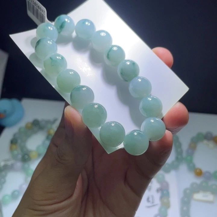 未镶嵌定制翡翠翡翠
