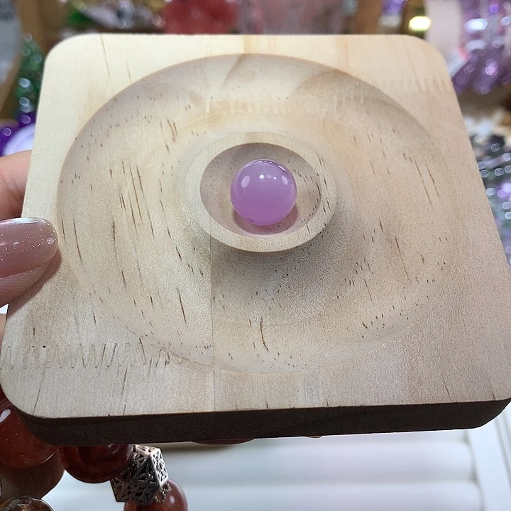 水晶手串未镶嵌紫锂辉