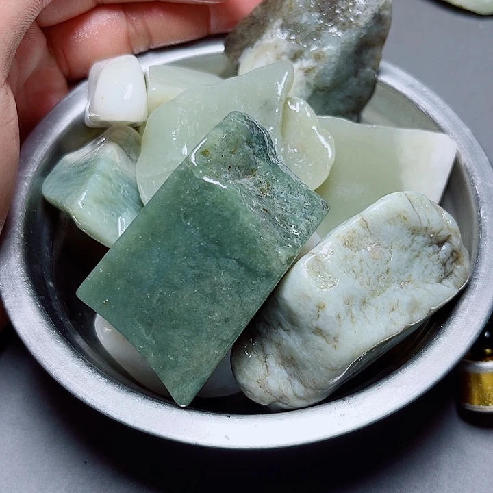 和田玉珠宝奇石未镶嵌