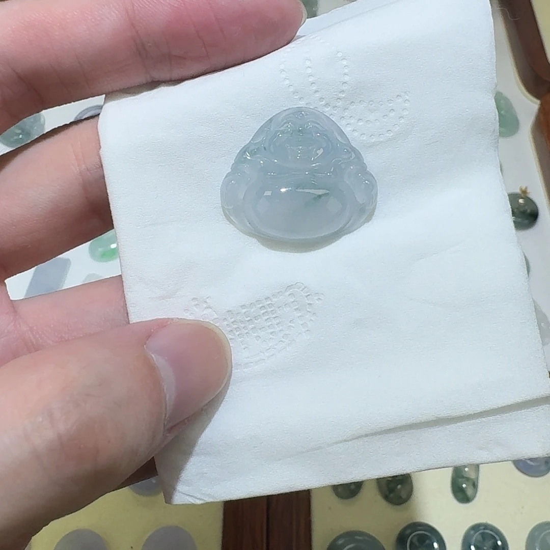 颈饰未镶嵌翡翠冰佛公