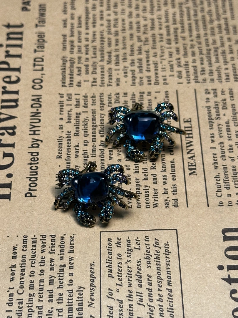 铜合金琉璃耳饰 中古镀金绿色螃蟹耳饰 E9058