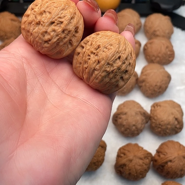 赚***生核桃手串/手链铁锤36