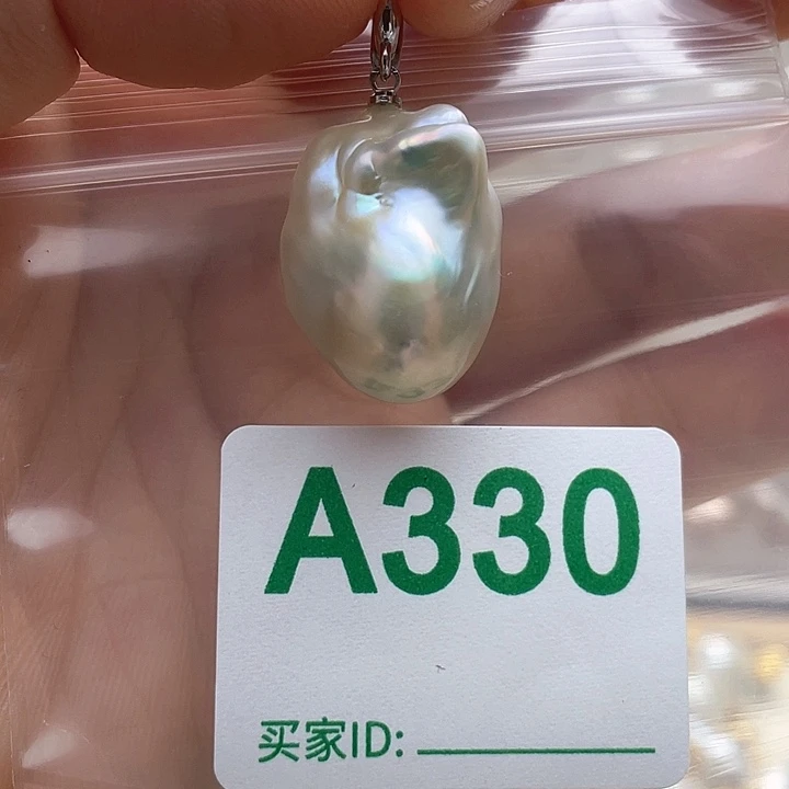 未镶嵌天然珍珠。  漏 漏 漏淡水珍珠