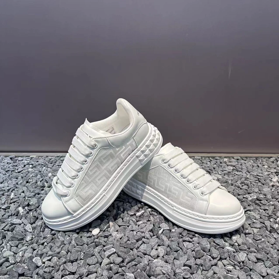夏季男鞋新款2025冰丝网透气百搭小白鞋舒适软底潮男运动休闲鞋