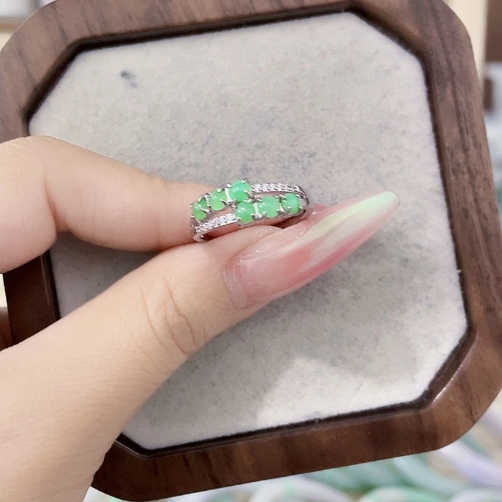 翡翠未镶嵌颈饰天然翡翠Ａ货