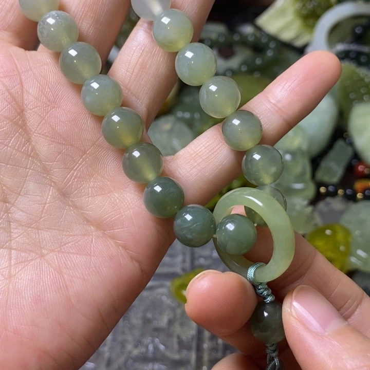 岫玉岫玉挂件未镶嵌