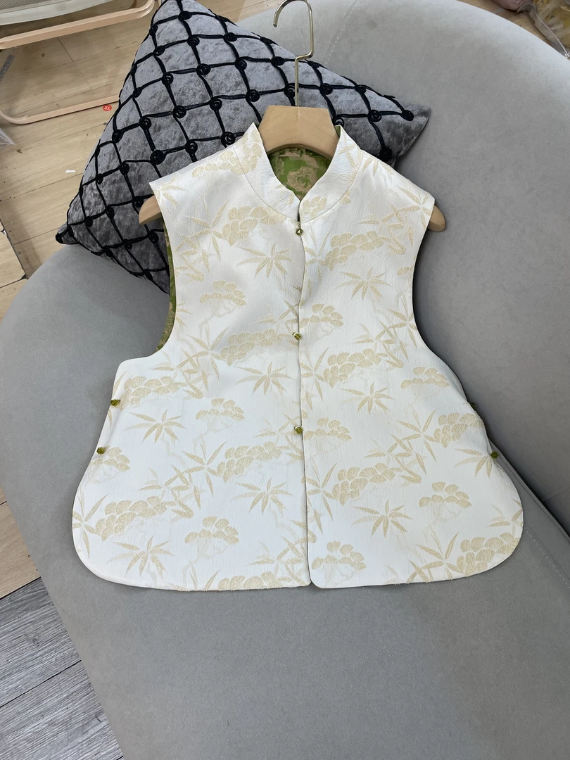 深圳南油女装新中式国风双面穿马甲上衣女---204