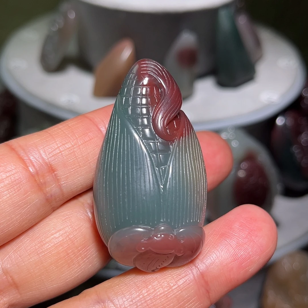 灝***柒玛瑙/玉髓未镶嵌颈饰