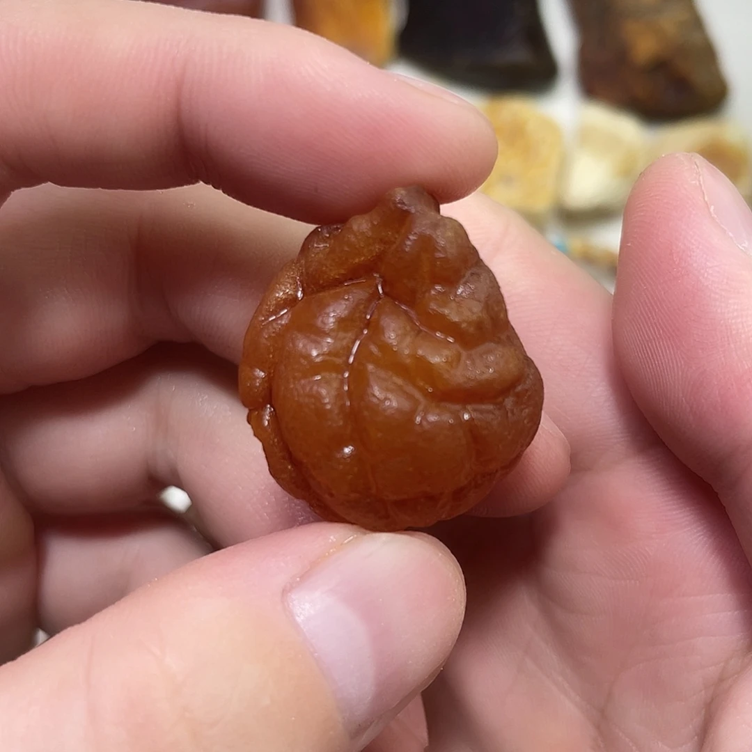 定制琥珀未镶嵌原矿蜜蜡