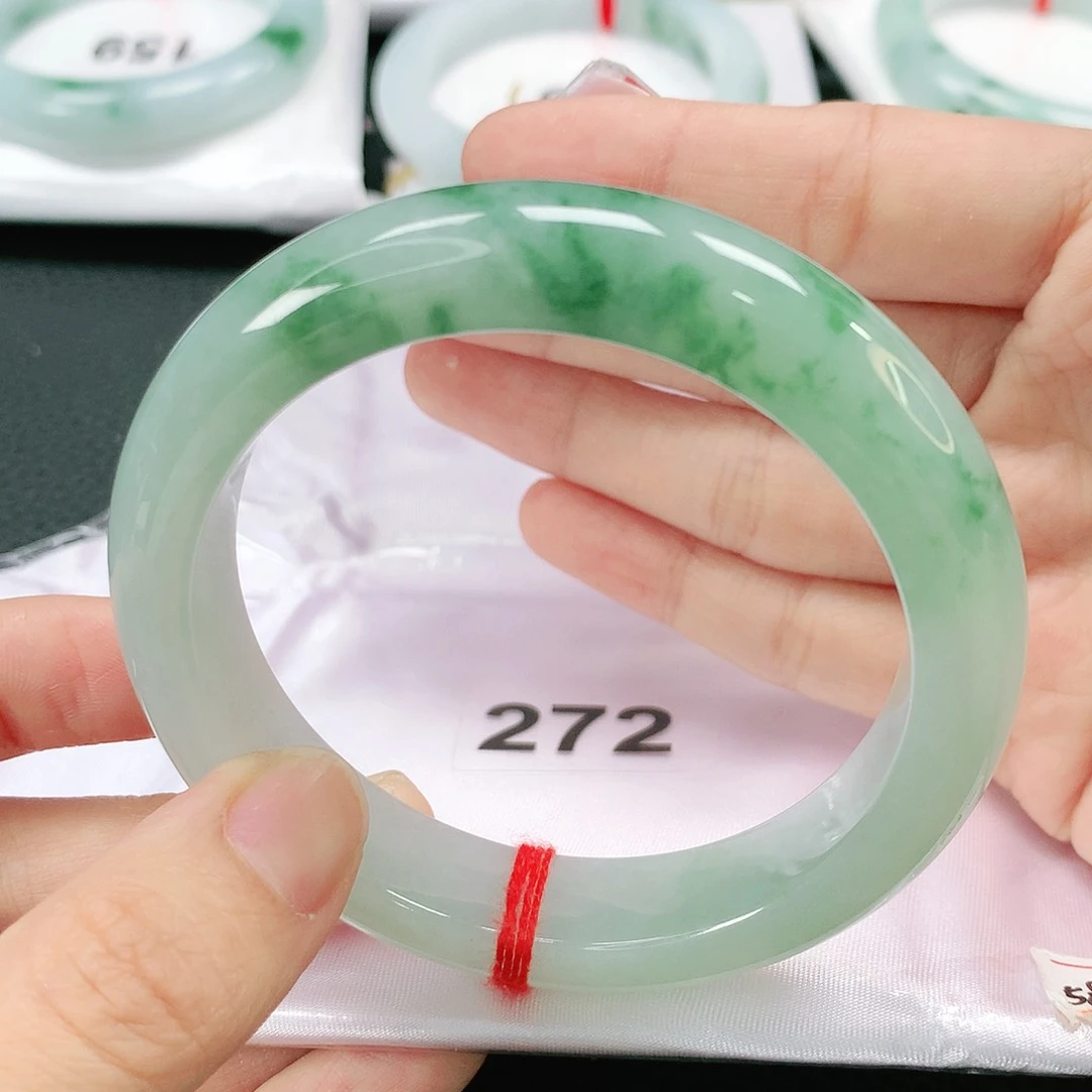 未镶嵌手镯翡翠缅甸58