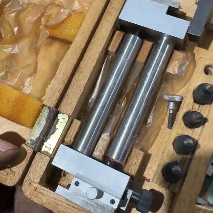 齿轮轴跳检查仪器
