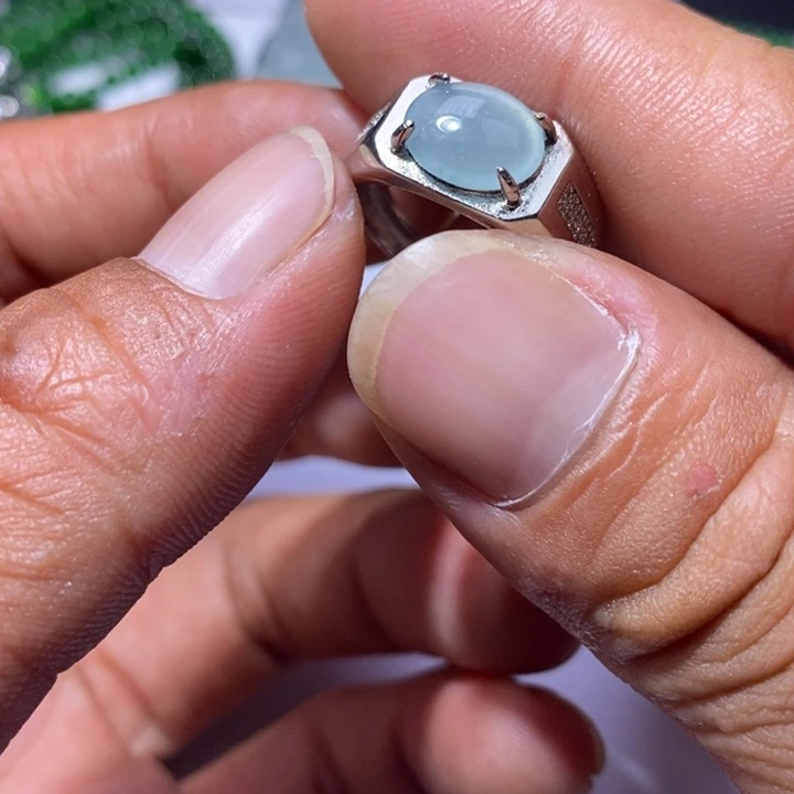 翡翠未镶嵌颈饰天然翡翠