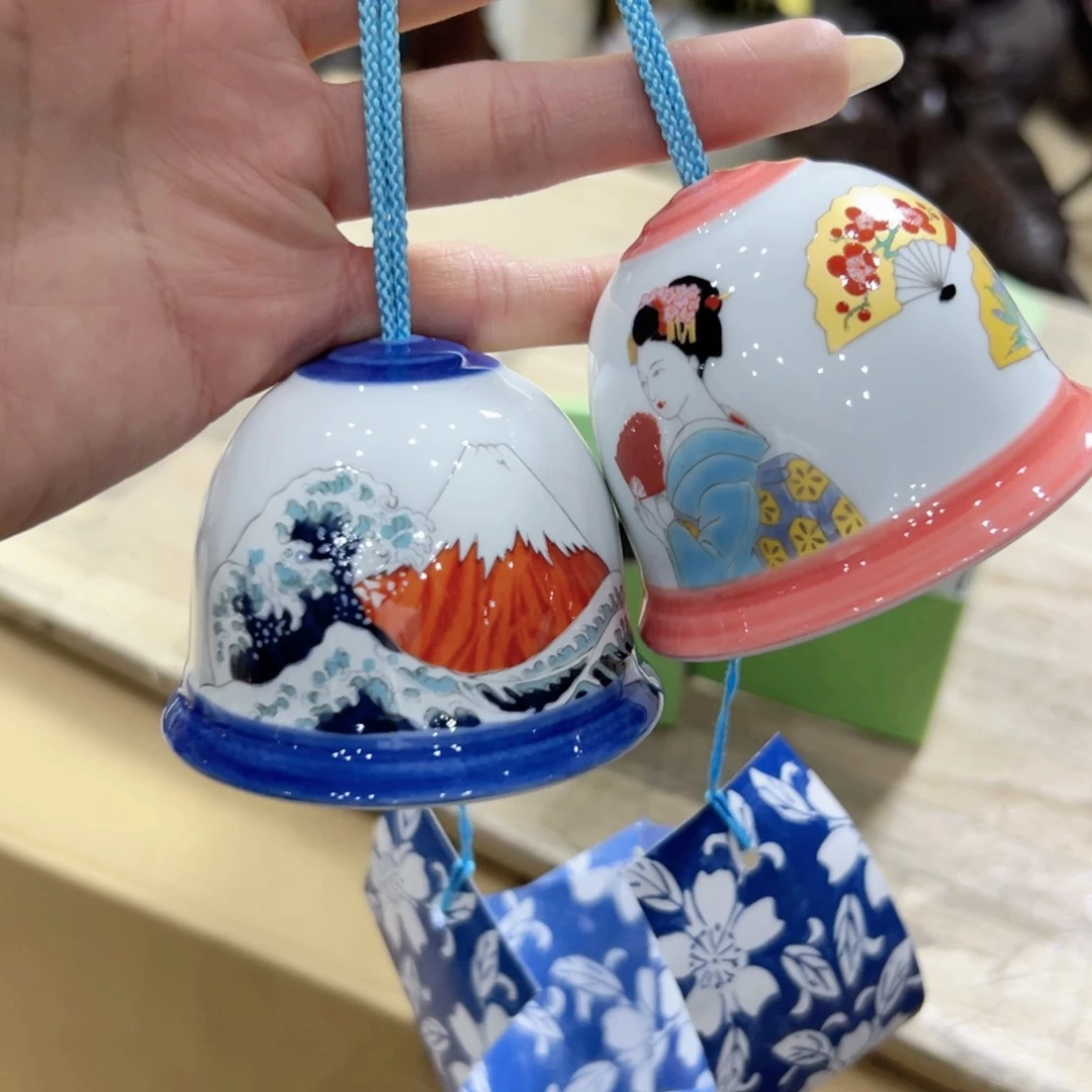 瓷片是陶瓷和金属表面涂了