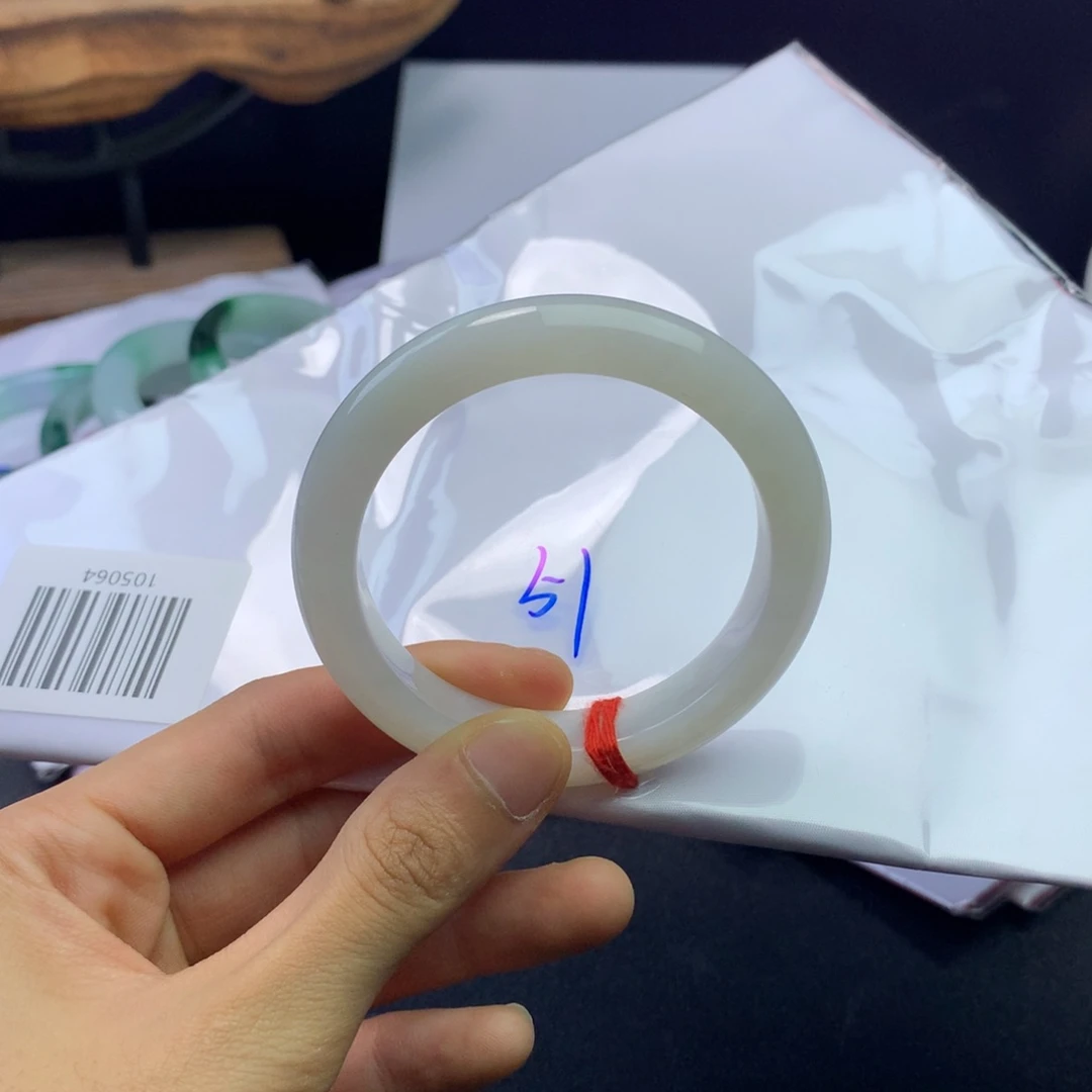 未镶嵌手镯翡翠福利