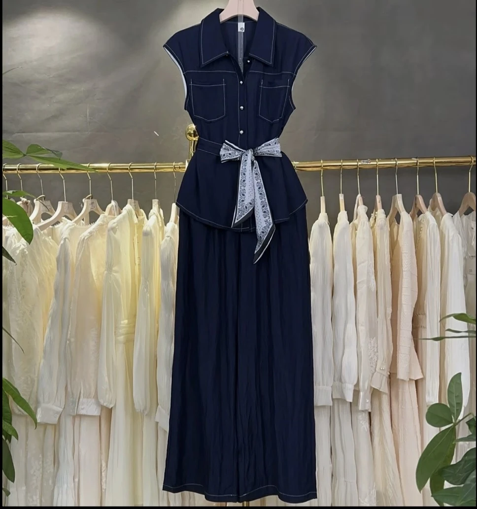 0940 藏蓝色无袖衬衫马甲收腰裤子女夏季新款超火两件套