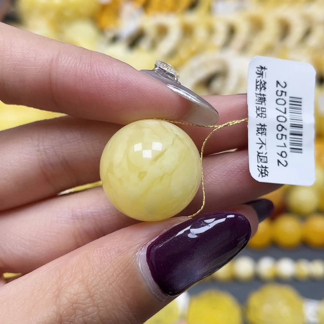 琥珀未镶嵌裸石18.7mm浓白妖花圆珠