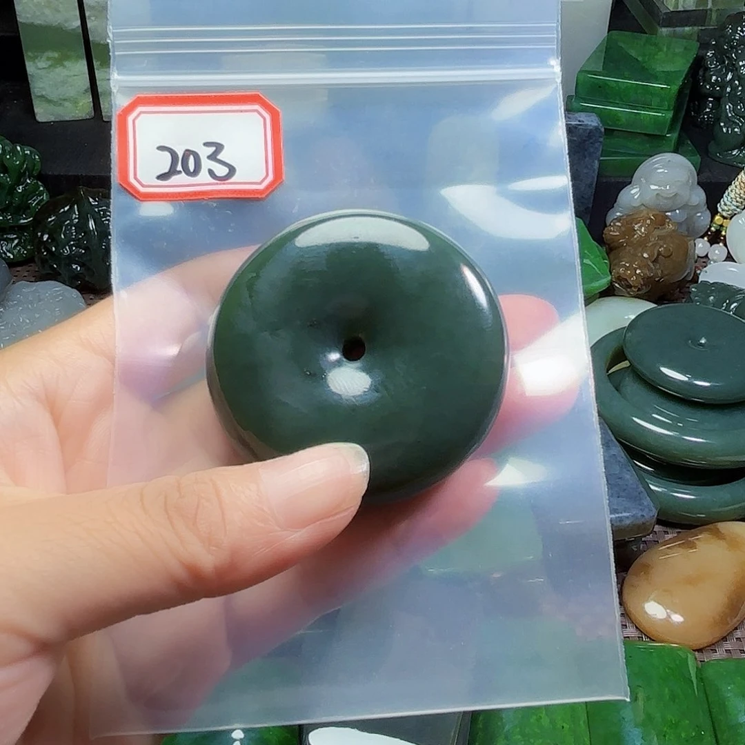 和田玉未镶嵌珠宝半成品