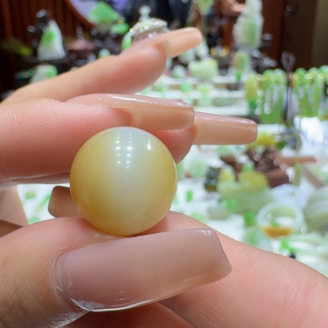 和田玉未镶嵌颈饰天地糖