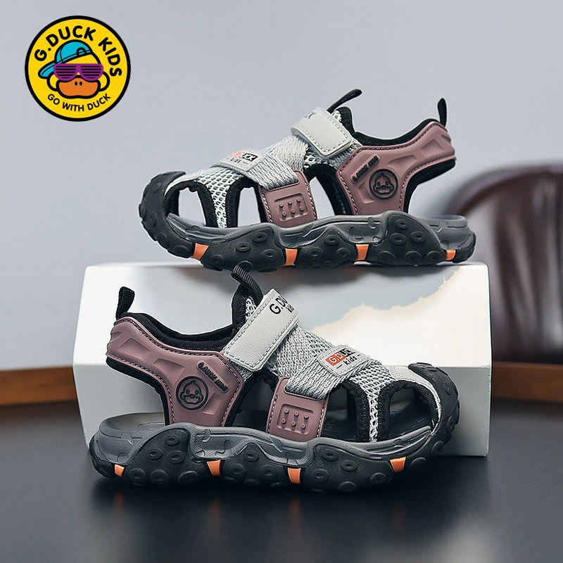 小黄鸭沙滩凉鞋2025夏季新款透气小男孩包头凉鞋女童休闲沙滩鞋