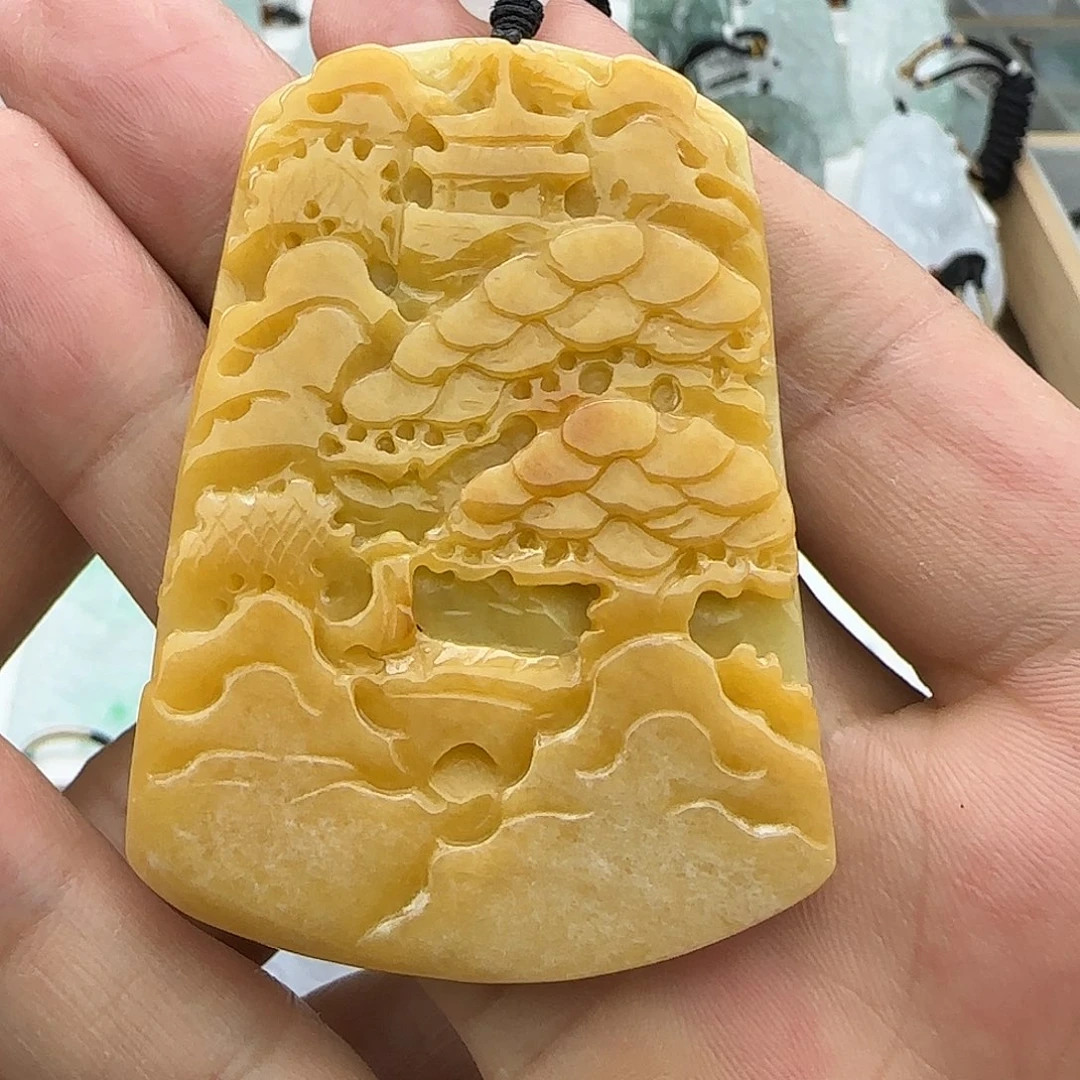 翡翠未镶嵌颈饰翡翠