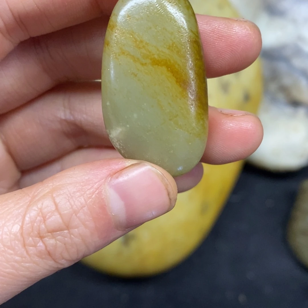 未镶嵌和田玉挂件