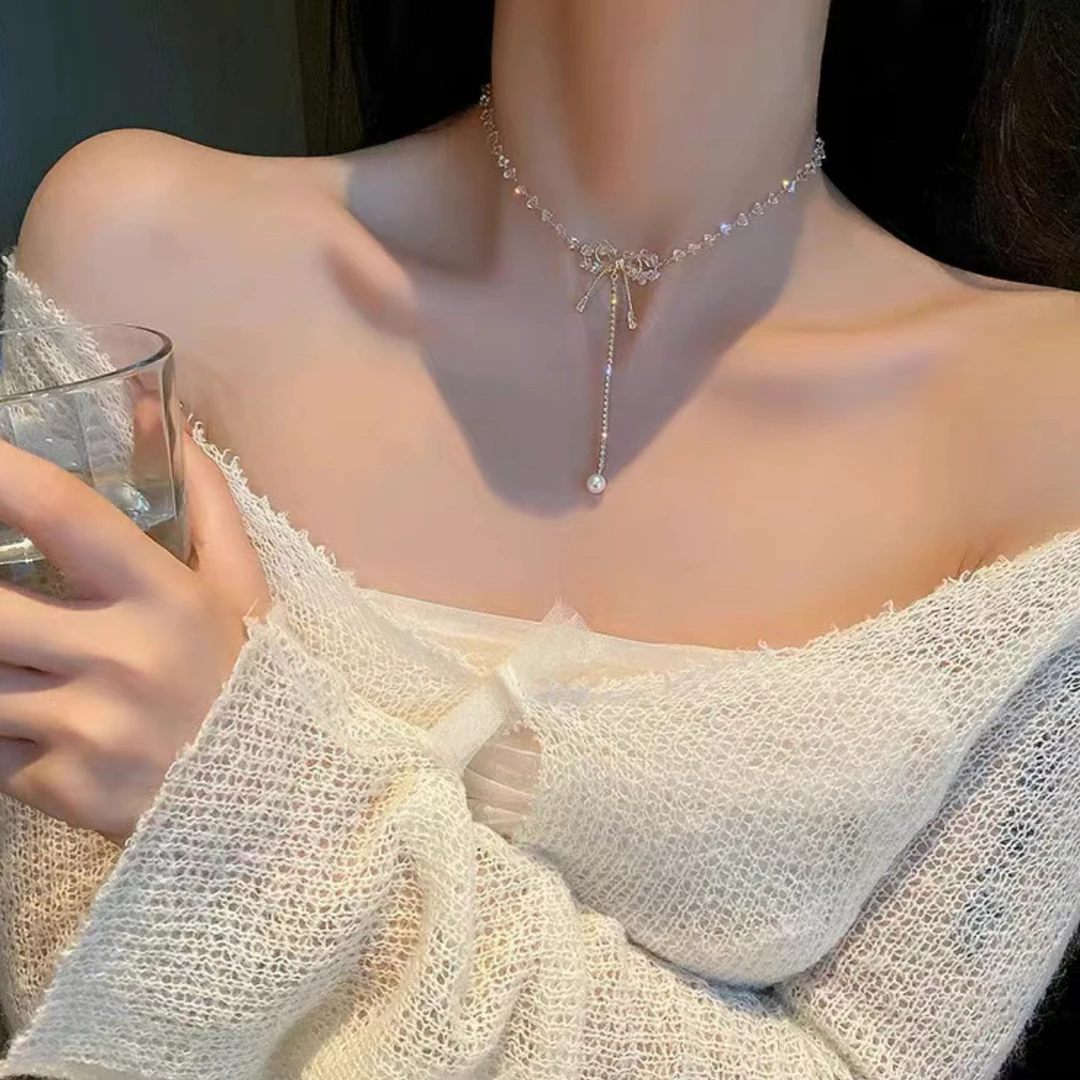 1 爆款福利女坠链超仙少女风一字衫