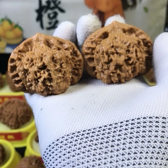 文玩核桃麒麟纹大官帽52加全品无修