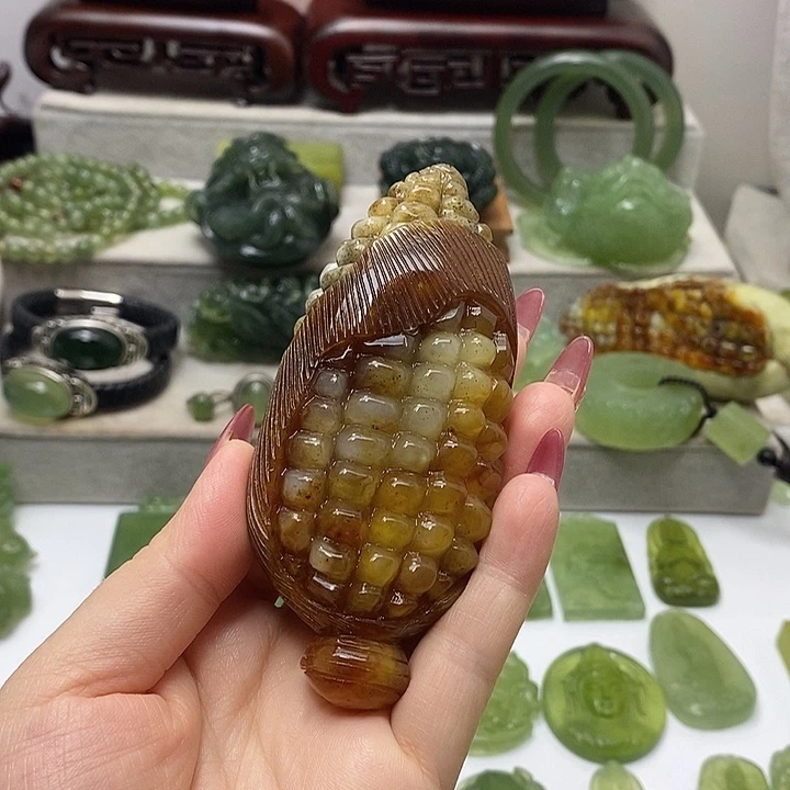 未镶嵌岫玉手把件