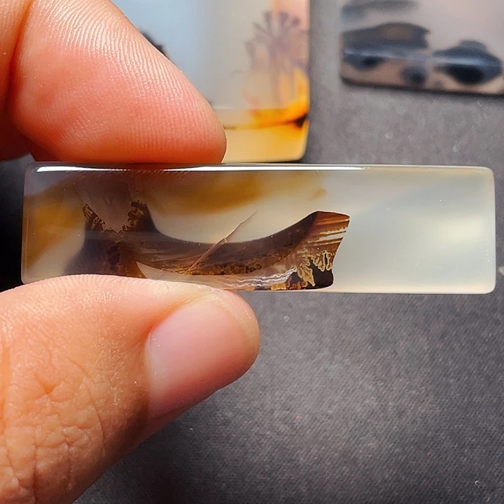 未镶嵌玛瑙/玉髓珠宝奇石木**0