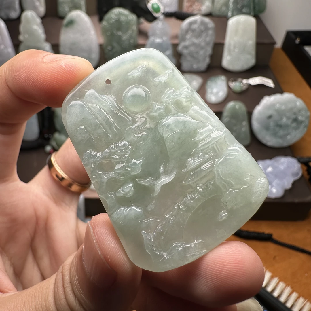 天然翡翠A货浅浮雕冰底晴底山水牌45.5x34.1x6.6