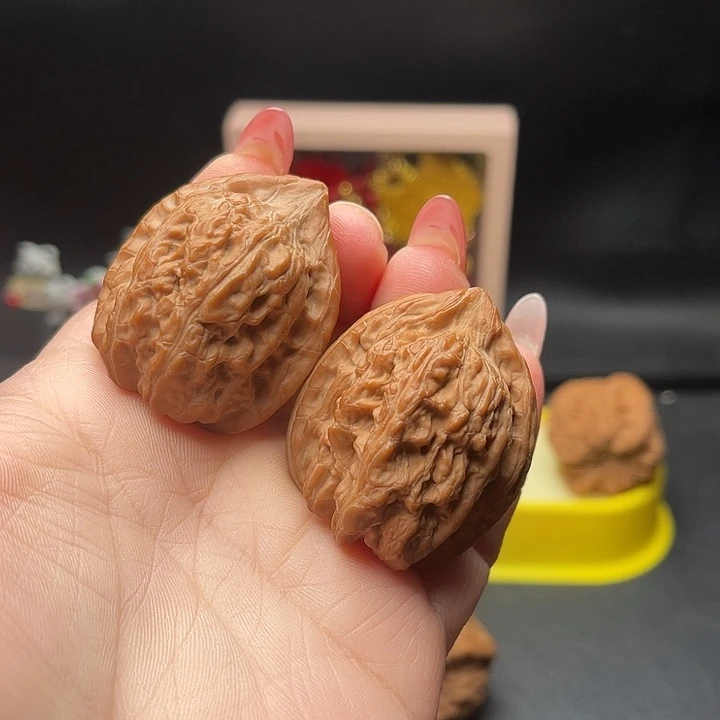 吊坠文玩核桃赤龙鸡心36全品