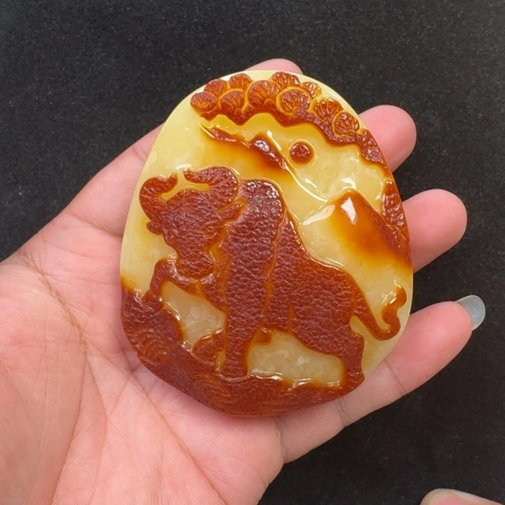 蜜蜡未镶嵌珠宝奇石