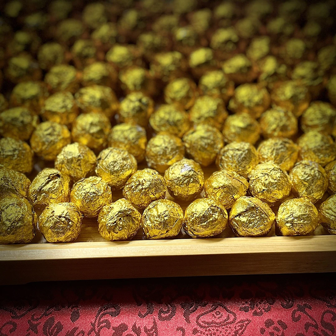 2021年老曼峨古树龙珠8g/颗普洱茶生茶 【马拉菲尔茶叶】