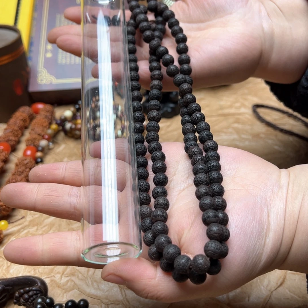 大叶紫檀（黑酸枝木类）