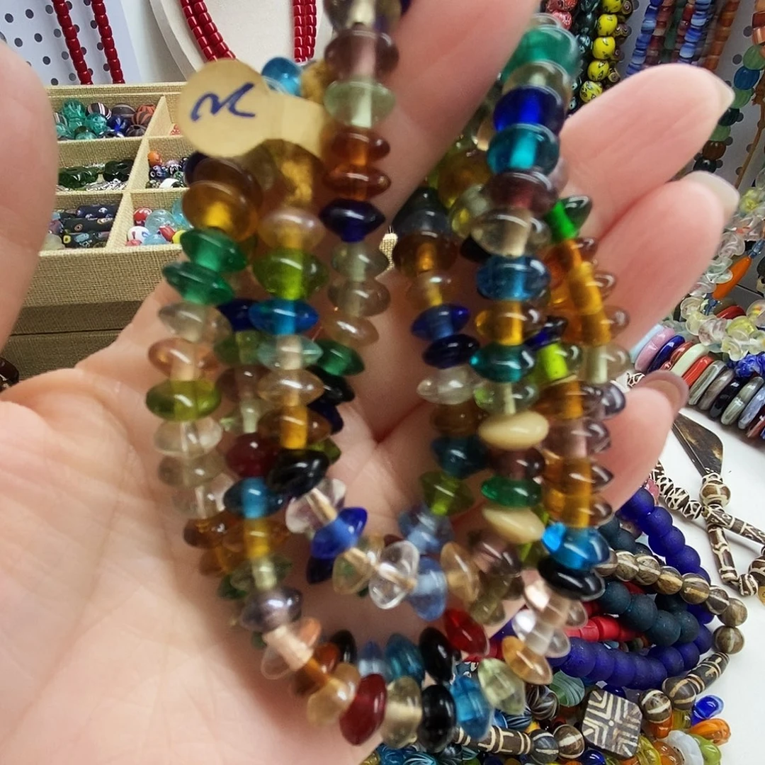 琉璃颈饰尼泊尔飞碟隔片，078