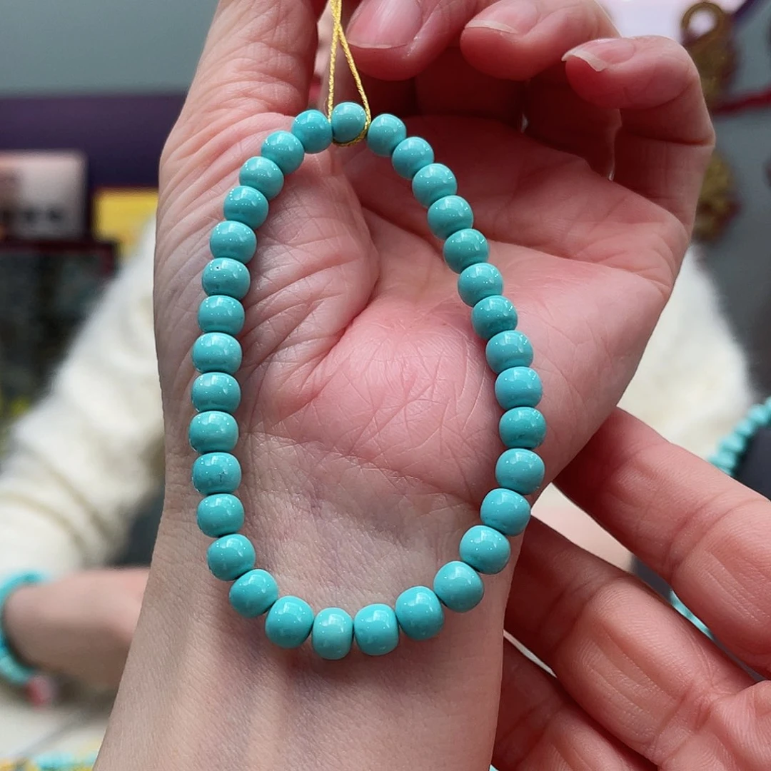 绿松石颈饰未镶嵌