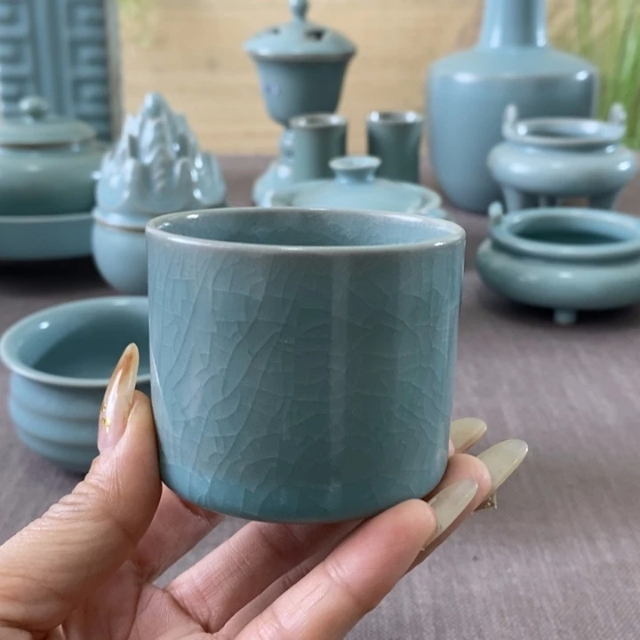 瓷片带底款一一一一一一一一一